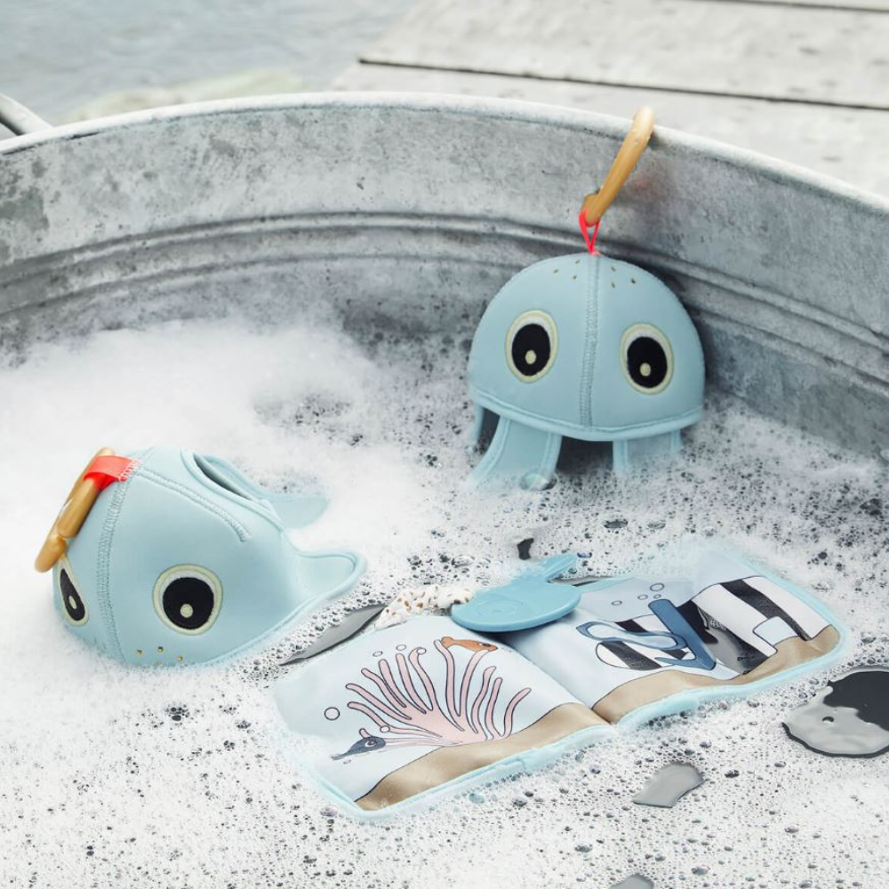 Avenir Mon premier kit de laçage | Dino Friends | Améliore les compétences en couture et en couture | Amusement créatif pour les enfants de 3 ans et plus (CH211798 Avenir Mon premier kit de laçage | Dino Friends | Améliore les compétences en couture et en couture | Amusement créatif pour les enfants de 3 ans et plus (CH211798